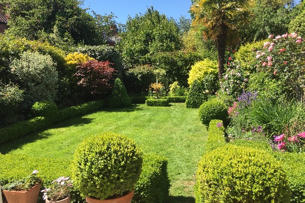 The 40th Bedford Park Open Gardens event will take place on Sunday June 25th 2023